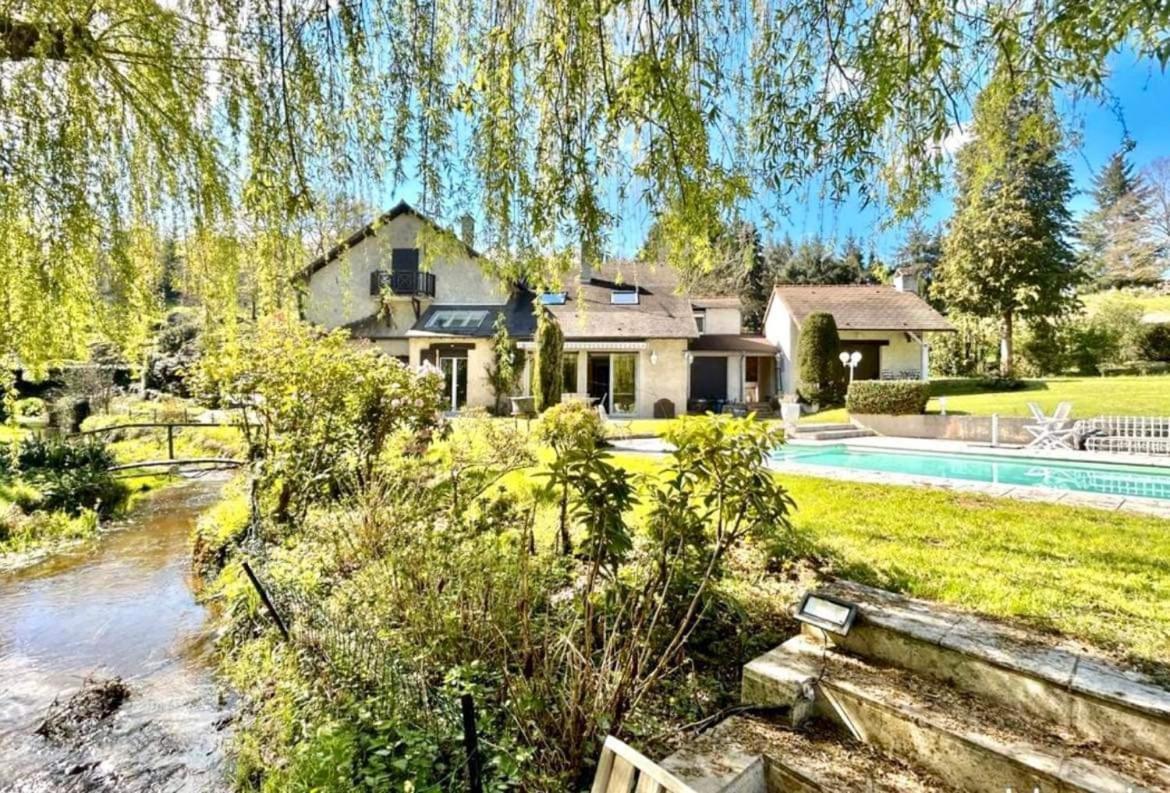 Le Moulin De La Vernoelle Premilhat Bagian luar foto